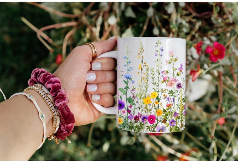 Dainty Wildflower Ceramic Coffee Mugs 11oz or 15oz - Etsy