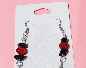 Gotas de sangre de vampiro cuelgan pendientes