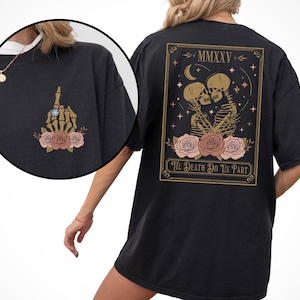 Chemise de fiançailles squelette, cadeau de fiançailles, t-shirt de future mariée, vient de se fiancer, t-shirt de future mariée avec carte de tarot, tee-shirt de mariage, couleurs personnalisées