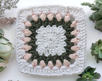 Patrón PDF de flor minimalista fácil n.º 2 Cuadrado de la abuela a crochet / Tutorial paso a paso en inglés con fotos / Apto para principiantes