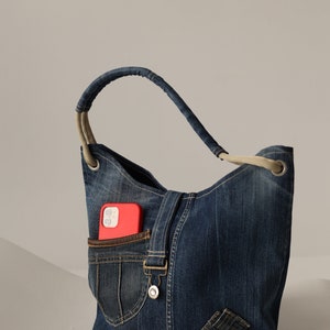 Recycled vintage denim/jeans shoulder bag image 5