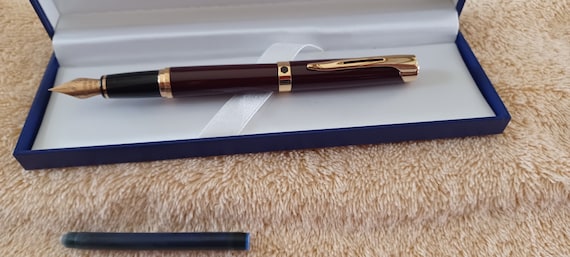 Waterman L'Etalon Burgundy Fountain Pen ( 18 KT Fine )