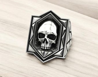 925 Sterling Silver Skull Shard Ring, Gothic Jewelry, Biker Ring, Punk Rock Accessories, Edgy Fashion, Unisex Statement Piece
