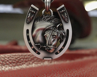 Collana con ciondolo a forma di cavallo, gioielli equestri a forma di ferro di cavallo, ciondolo a forma di testa di cavallo in argento sterling 925, regalo fatto a mano per gli amanti dei cavalli, gioielli western