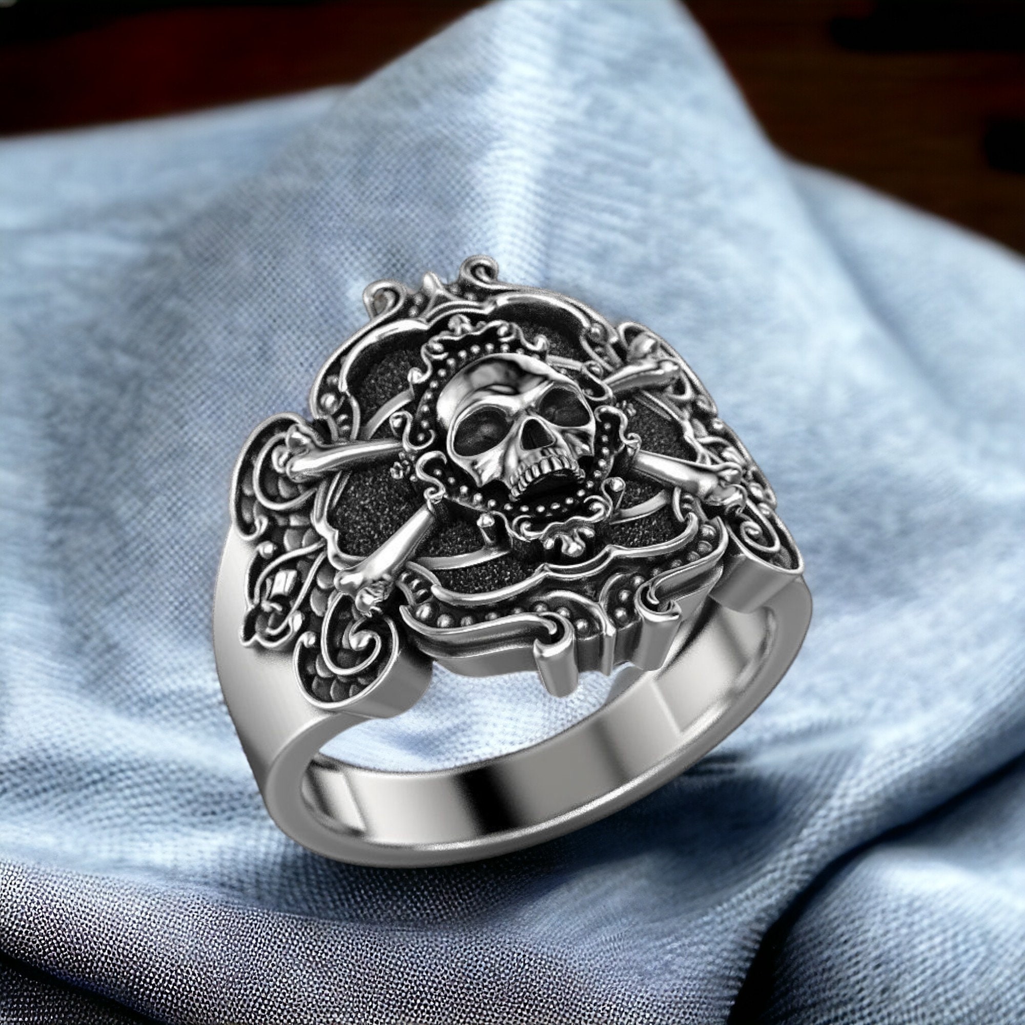 【LOOT】Exective Pirates Ring Swedish 925 LOOT】Exective Pirates Ring Swedish 925