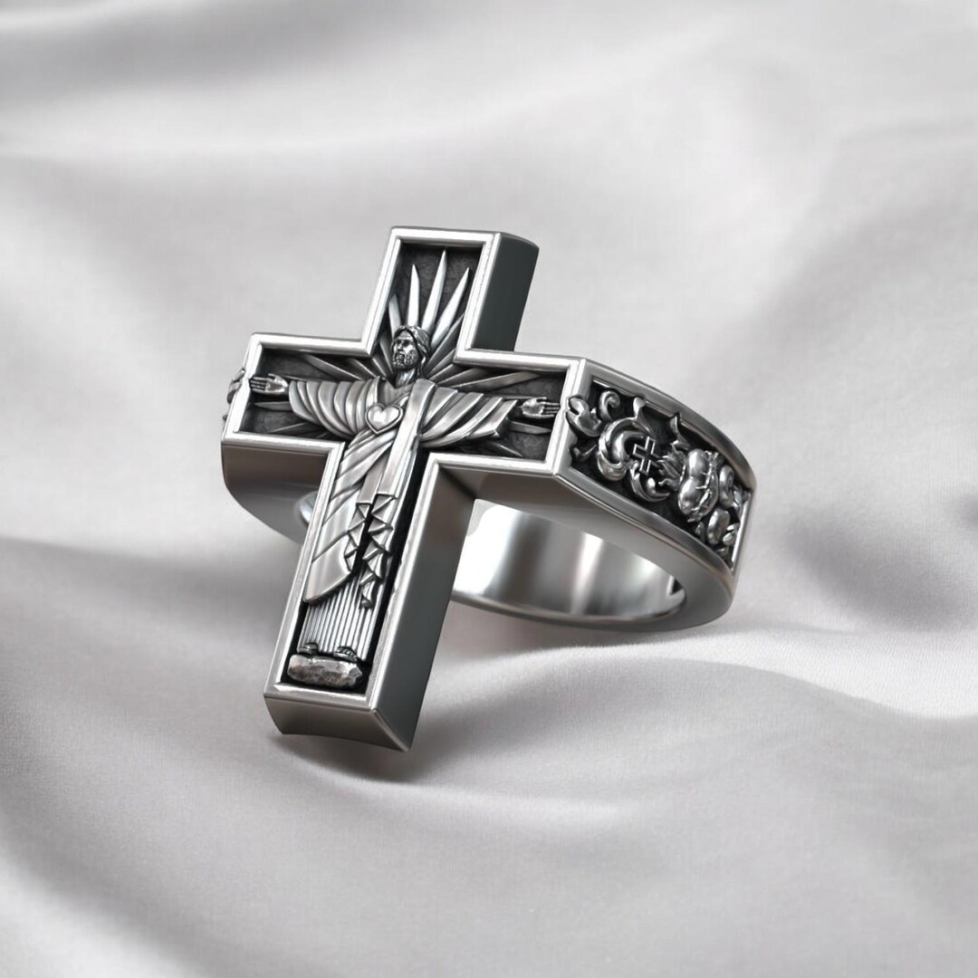 Statue Rng Jesus Christ the Protector Statue Sacred Heart Ring 925 Sterling Silver ...