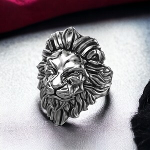 Very Cool Lion Ring 925 Sterling Silver, Majestic Animal Jewelry for Men and Women, Handmade Detailed Lion Head Design, Bold Statement Ring