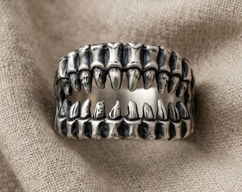 925 Sterling Silver Jaws Ring, Great White Shark Teeth Adjustable Band, Ocean Inspired Jewelry, Beach Lover Gift, Unisex Silver Ring