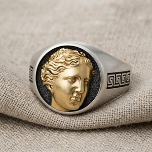 Aphrodite Ring - Etsy