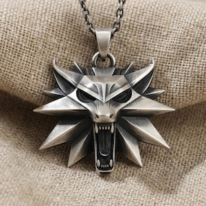Witcher wolf medallion - Etsy 日本
