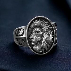 Lion Ring 925 Sterling Silver, Majestic Animal Jewelry for Men and Women, Handmade Detailed Lion Head Design, Perfect Statement Piece