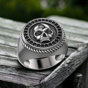 Skulls Ring 925 Sterling Silver, Bold Gothic Jewelry for Men and Women, Unique Handmade Multi-Skull Design, Perfect Statement Ring