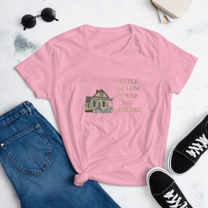 Women&#39;s short sleeve t-shirt