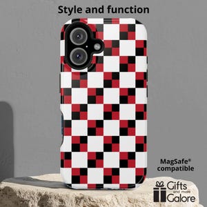 Funda para iPhone a cuadros: MagSafe en rojo, negro y blanco para iPhone 15, 16, Pro Max y Plus. Regalo para él y ella. Patrón de ajedrez.