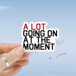 Adesivo "Un sacco di cose da fare", ispirato ai fan di Taylor / Adesivo Taylor / Impermeabile e resistente / Adesivo per Kindle, telefono e laptop