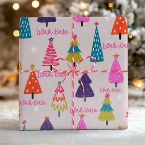 Personalisierte Weihnachten Baum Geschenkpapier - Benutzerdefinierte Urlaub Doodle Geschenkpapier mit Namen - Matte oder Glänzende Umweltfreundliche Geschenkverpackung