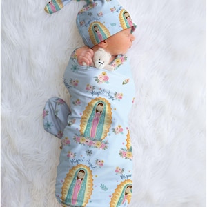 Conjunto de manta para bebé Virgen de Guadalupe, manta con el nombre de la Virgen María, atuendo personalizado para el regreso a casa, regalo católico para baby shower, regalo mexicano para bebé niño