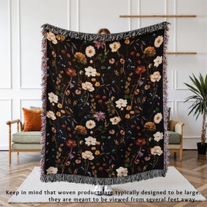Cottagecore Pressed Flowers Woven Blanket - Boho Wildflower Throw for Bed or Couch - Vintage Floral Fringe Tapestry - Nature Inspired Gift