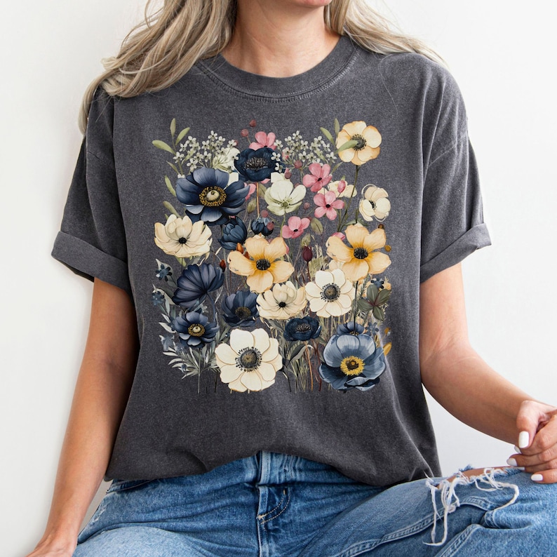 Cottagecore Wildflowers Pressed Flower Shirt, Nature Lover Gardening