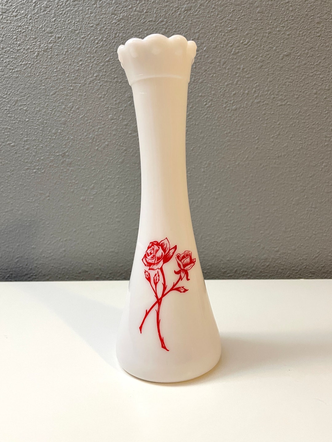 White Milk Glass Red Roses Bud Vase (both Sides)- Mid-century - Etsy