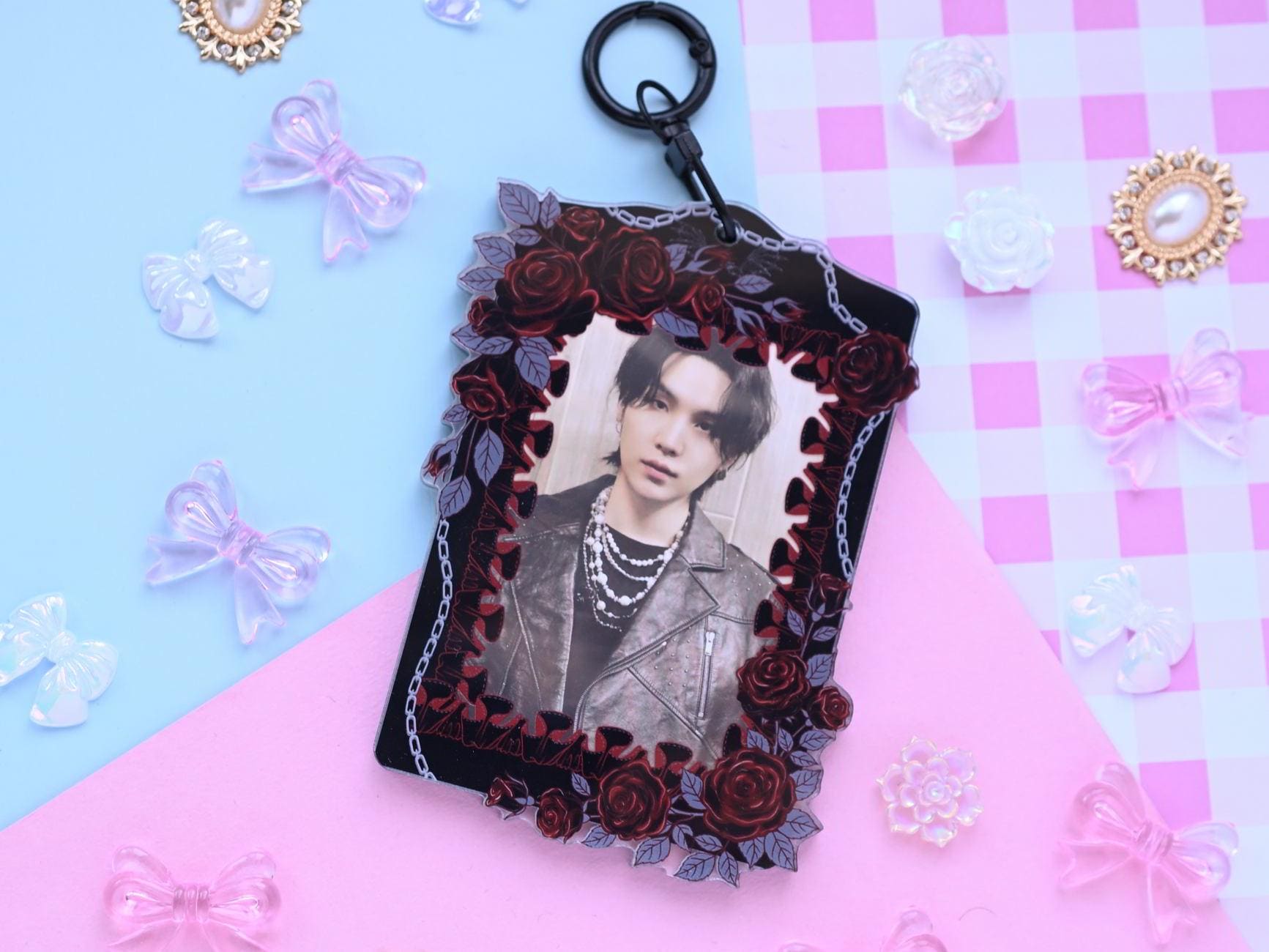 Restock Otw Gothic Dark Romance Double Window Photocard Holder