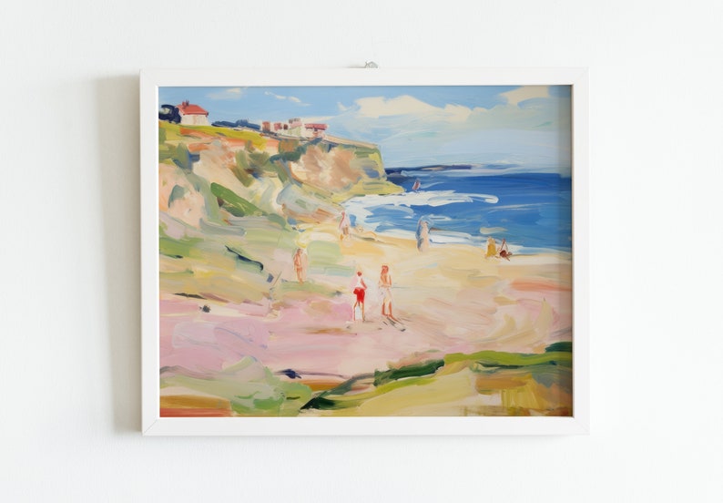 Puede incluir: Una pintura que representa una escena de playa con un acantilado en el fondo. La playa es arenosa y rosada, con algunas personas caminando por ella. El oc&eacute;ano es azul y hay algunas olas blancas. El cielo es azul con algunas nubes blancas.