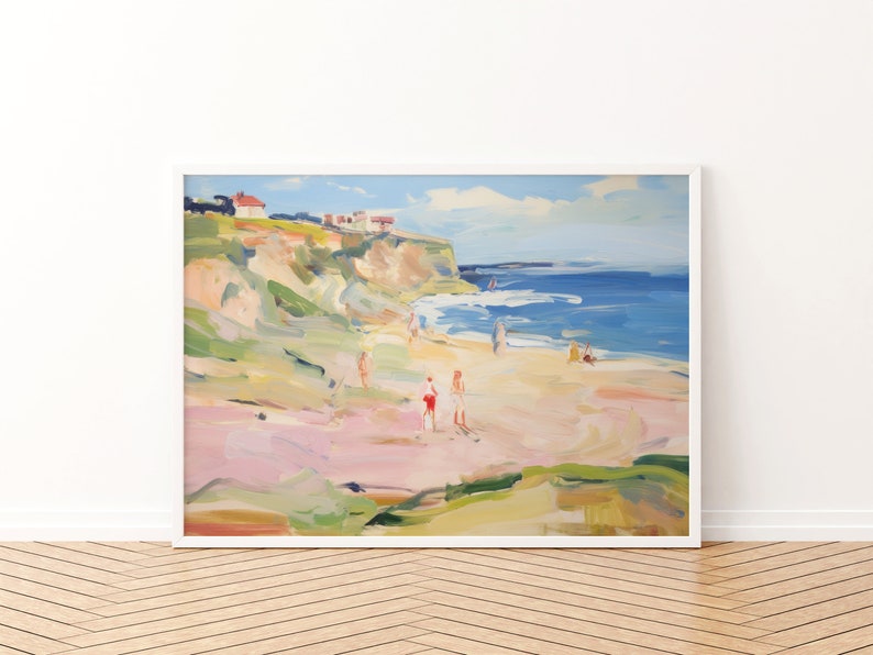 Puede incluir: Una pintura de una escena de playa con un acantilado en el fondo. La playa es rosa y amarilla, y el agua es azul. Hay gente en la playa y en el agua.