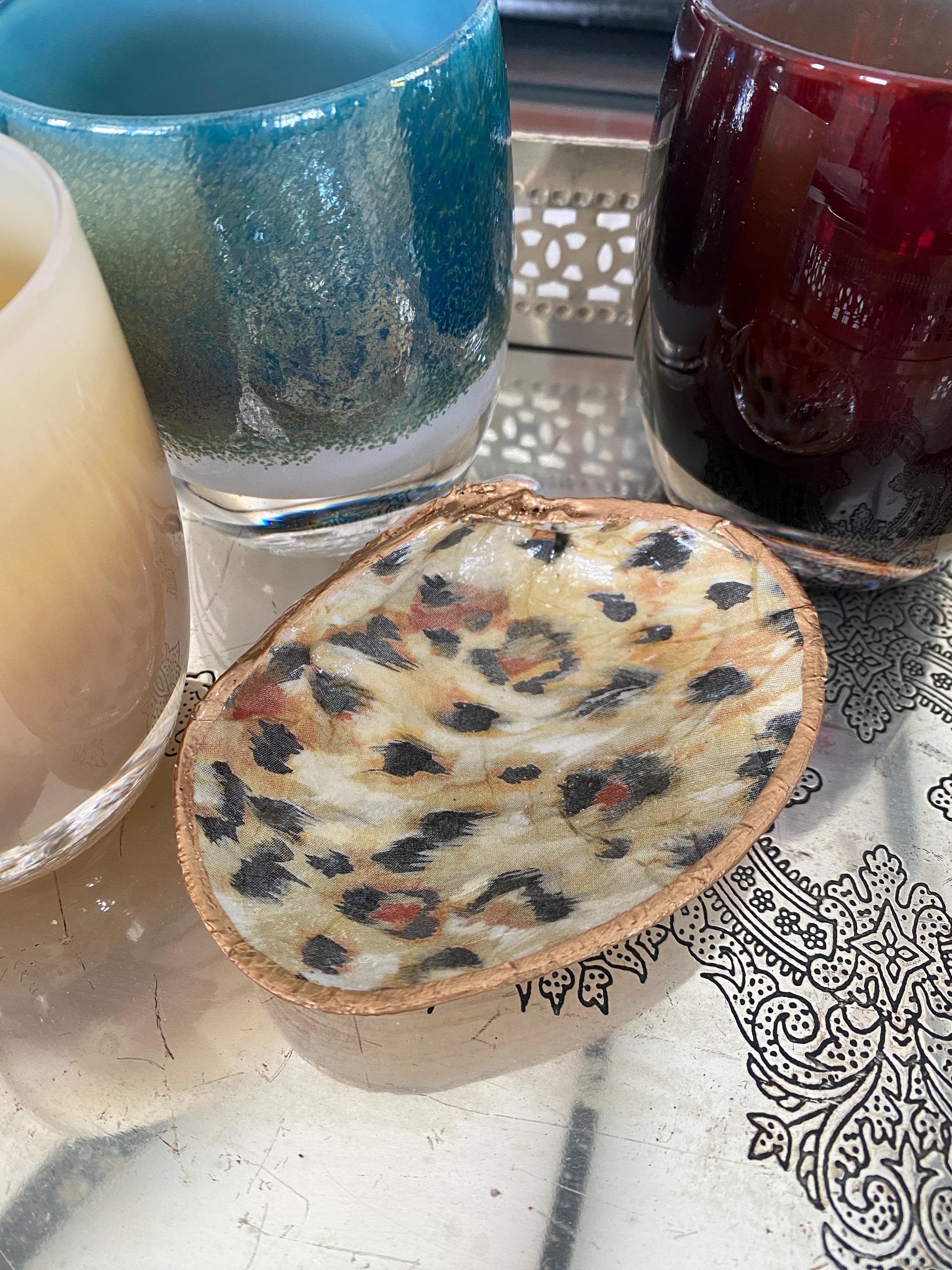 Leopard Print on Clam Shell, Trinket Dish, Jewelry Dish, Beach Decor - Etsy