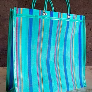 Kleurrijke nylon herbruikbare tassen en manden Turquesa