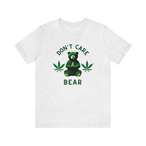 420 Puff Palace Bear Unisex Jersey Maglietta a maniche corte / Regalo per fumatore Foglia di canapa Stoner Streetstyle Tee Accessorio per fumatori / SPEDIZIONE GRATUITA