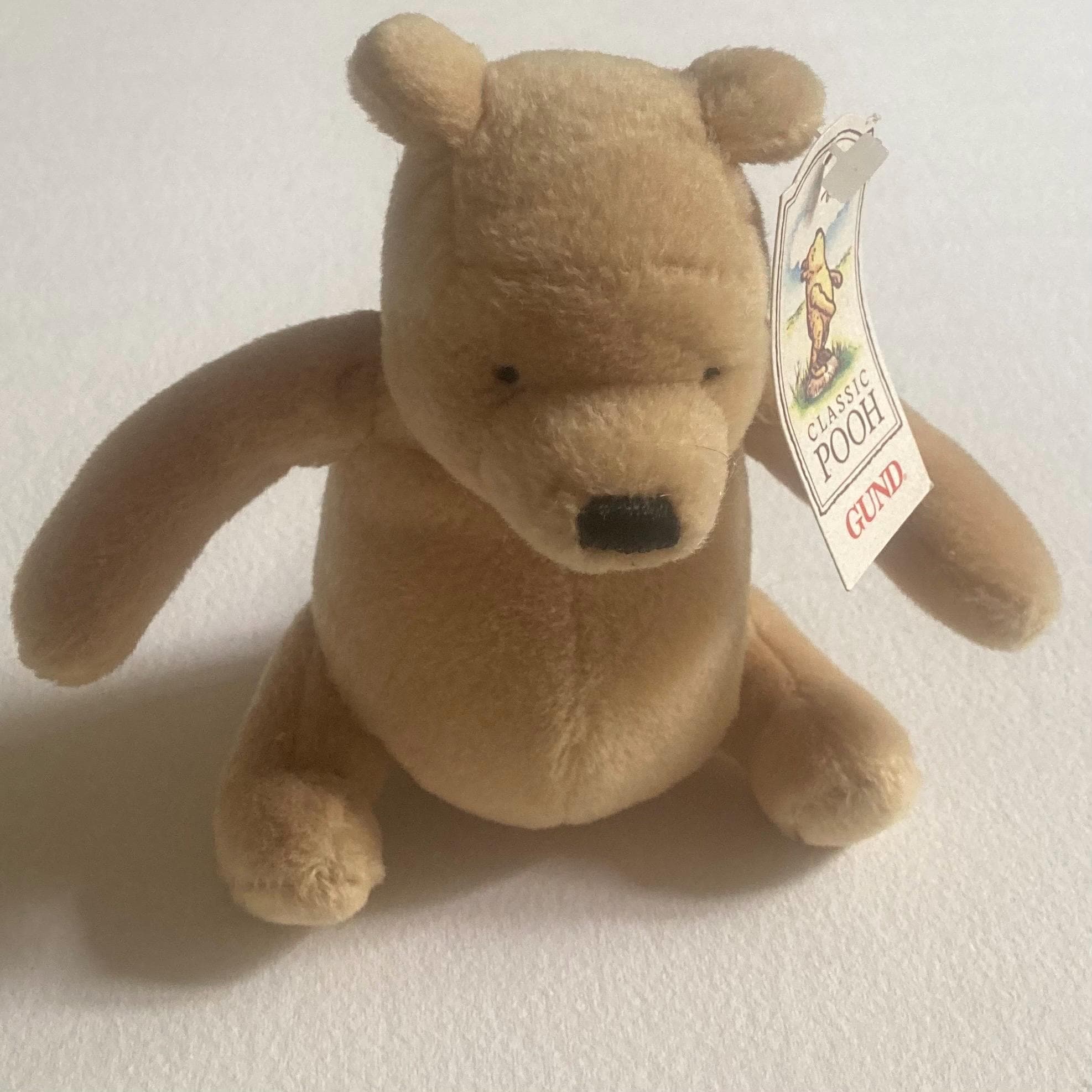 Gund Classic Pooh - Etsy Canada