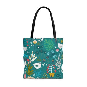 In the Garden, Stylish, AOP Everyday Tote Bag in Green; High Quality Tote; Perfect Gift for Her, Girlfriend or Mom