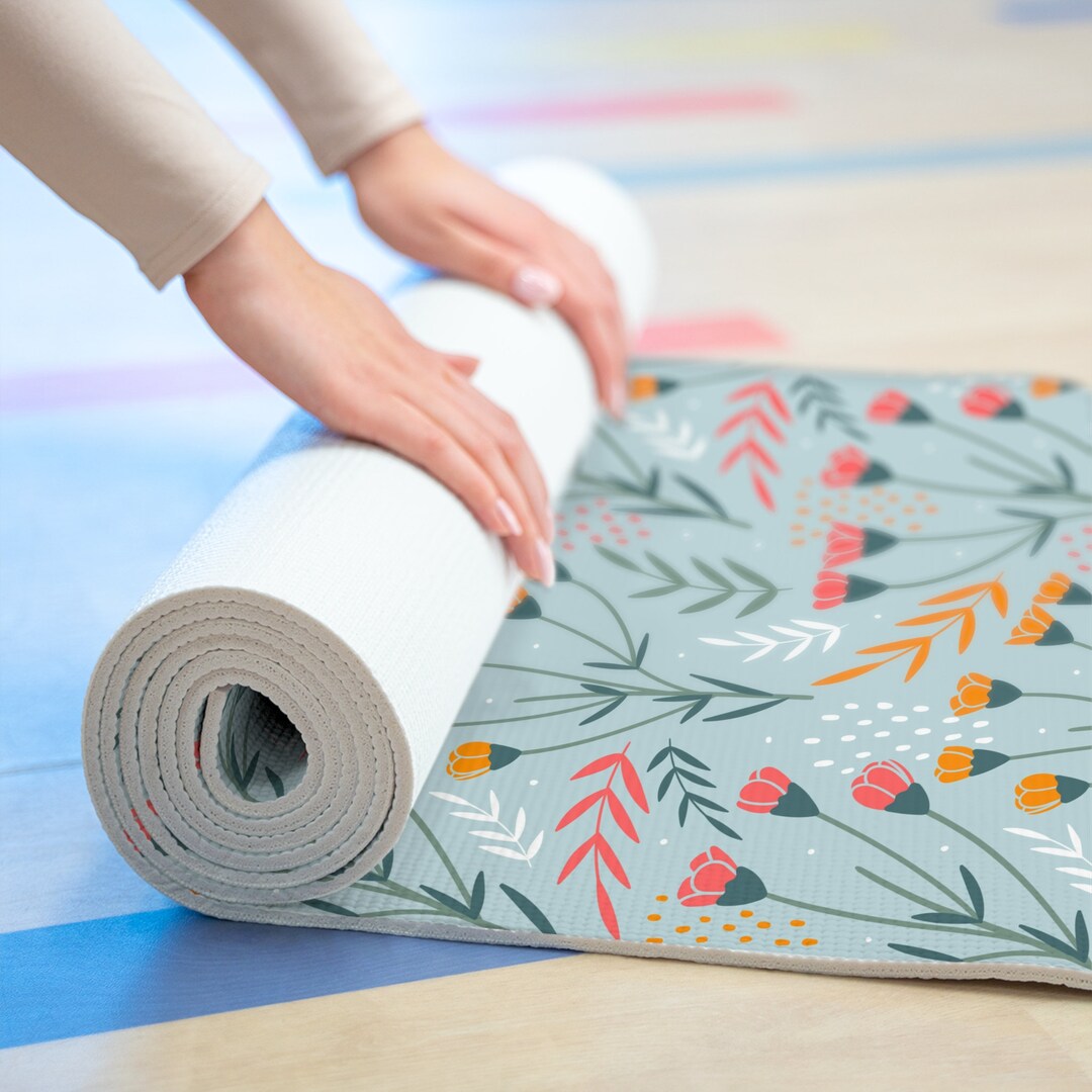 Livelymint Best Foam Yoga Mat Lovely Flower in Baby Blue Thick Yoga Mat