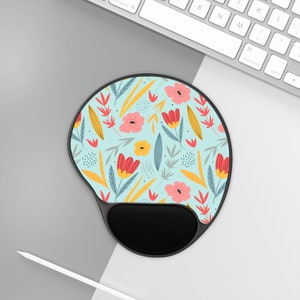 Best Lively Mint Mouse Pad With Wrist Rest; Lovely Flowers in Baby Blue; Perfect for Her, Best Gift for Students