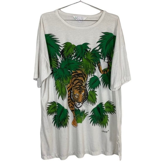 Dreamaway Vintage 80s Long Tiger Tropical Graphic 