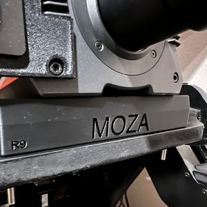 Moza R9 table mount