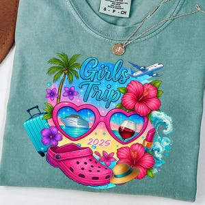 Girls Trip 2025 Shirt, Girls Vacation Shirt, Weekend Trip Shirt, Custom Girls Trip Shirt, Summer Vacation Shirt, Summer Trip Shirt, Trip Tee