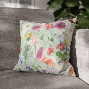 Wildflower Pillow Cover: Spring Floral Accent Cushion, Boho Cottage Decor Wildflower B