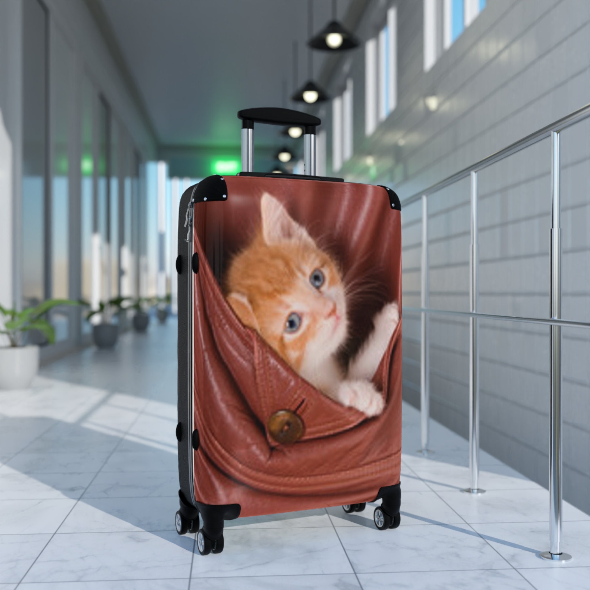 Luggage Kitten in a pocket Suitcase, Hard Shell Travel Suitcase | Pet lovers Suitcase
