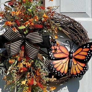 Butterfly Wreath, Evergreen Wreath, Everyday Wreath, All Season Wreath, Farmhouse Wreath, Front door Wreath, Eucalyptus, Country Chic, Gift