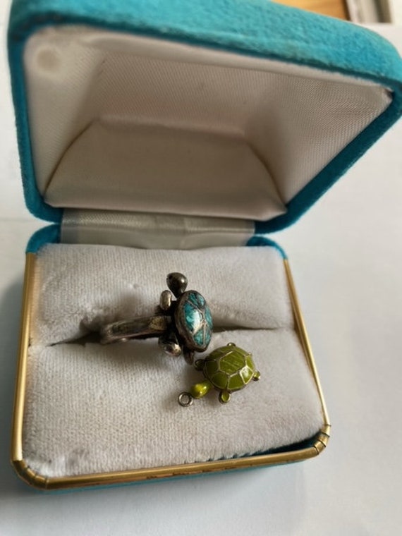 Turtle turquoise metal or silver size 5 with turt… - image 5
