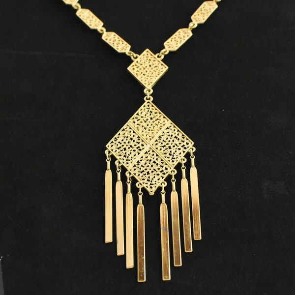 Unsigned 1960s-70s Dramatic Fringe Gold Tone Intricate Statement Necklace