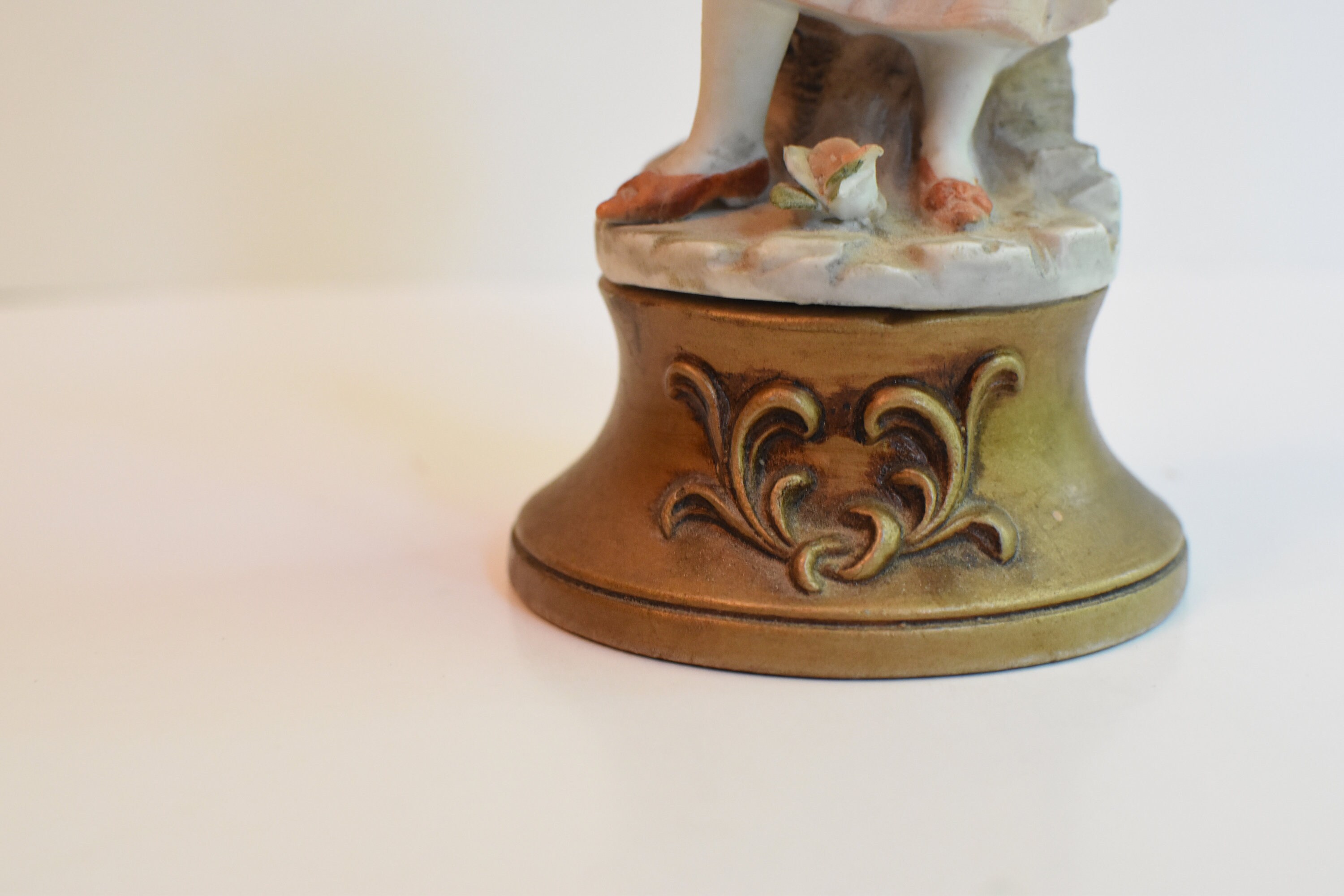 Vtg Lenwile China Ardalt Japan Female Basket Carrier Taper Candle