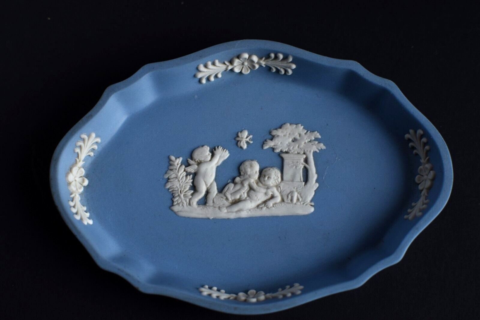 1966 Wedgwood Jasperware Matte White Cherubs & Butterfly on
