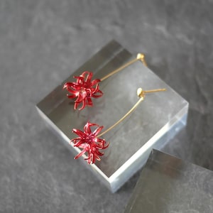 Red spider lily earrings