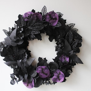 Halloween Wreath Glittered Purple and Black Halloween Wreath for Front Door, Goth Halloween Wreath with Bats and Black Leaves