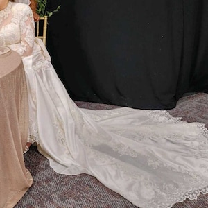 Vintage Wedding Dress