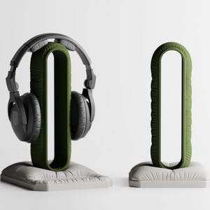 Cozy Headphone Stand