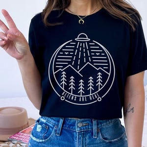 Aliens Are Real Shirt, Cute UFO Shirt, Alien Tshirt, Alien Lover T-Shirt, Extraterrestrial Shirt, Adventure Shirt, Alien Tee, UFOS T-Shirt