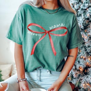 Comfort Colors® Merry Mama Shirt,Red Bow Mama Tshirt,Mama Christmas Bow TShirt,Christmas Mama Gifts,Christmas Gift For Mama, Mama Tee Light Green